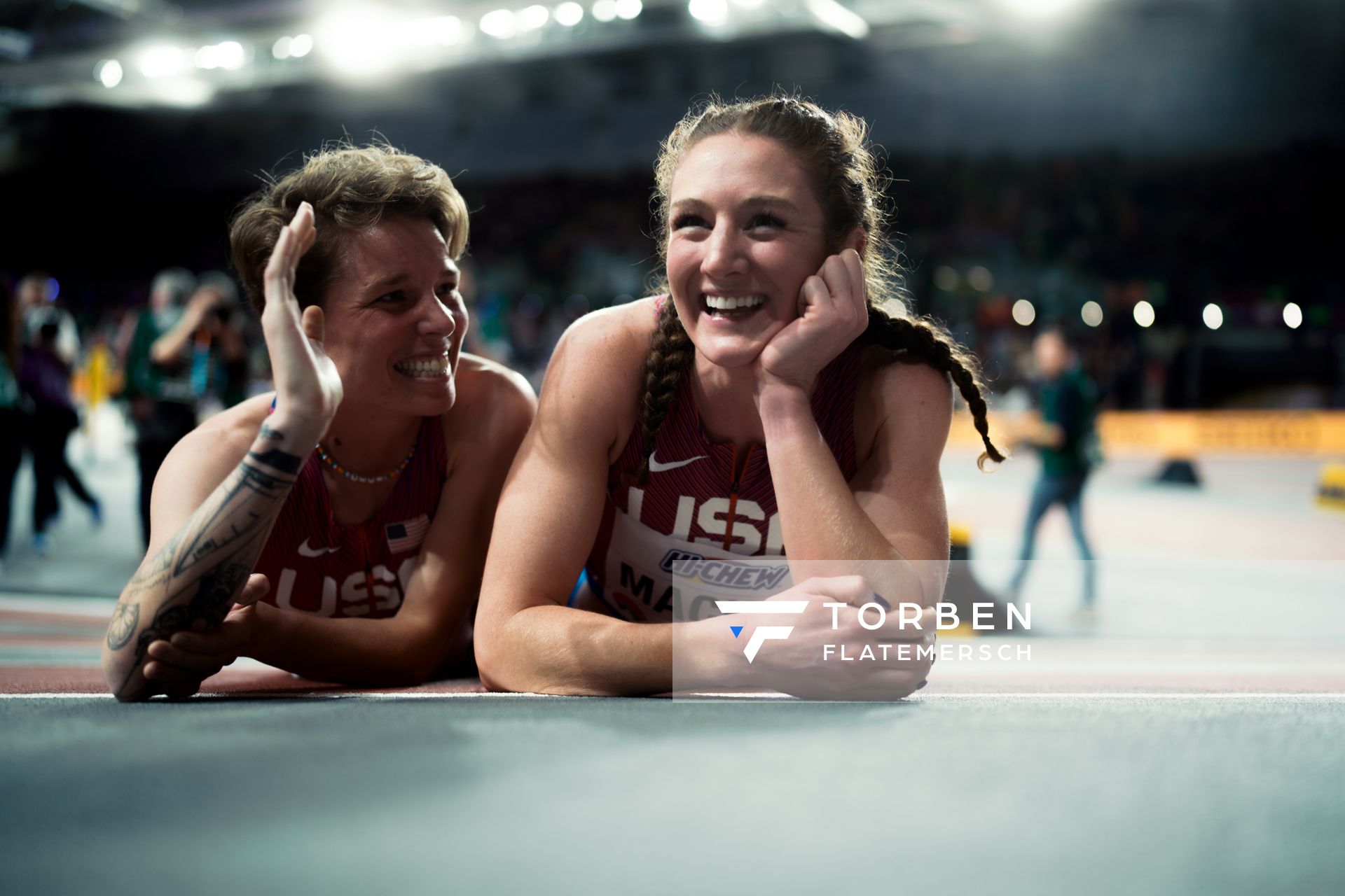 Nikki Hiltz (USA/United States of America), Emily Mackay (USA/United States of America) am 03.03.2024 bei den World Athletics Indoor Championships in Glasgow (Schottland / Vereinigtes Königreich)