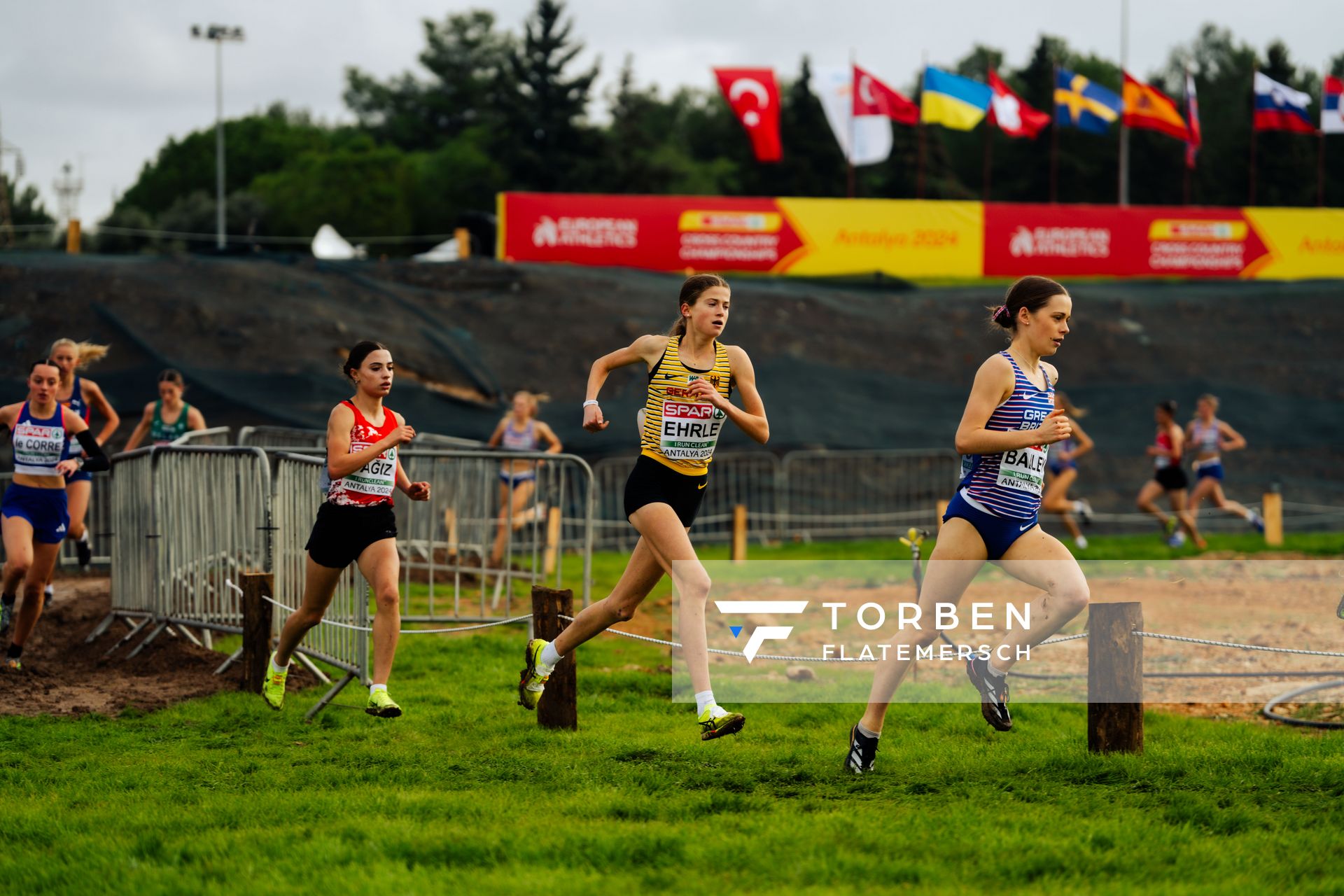 Julia Ehrle (Germany) am 08.12.2024 bei den Crosslauf-Europameisterschaften in Antalya