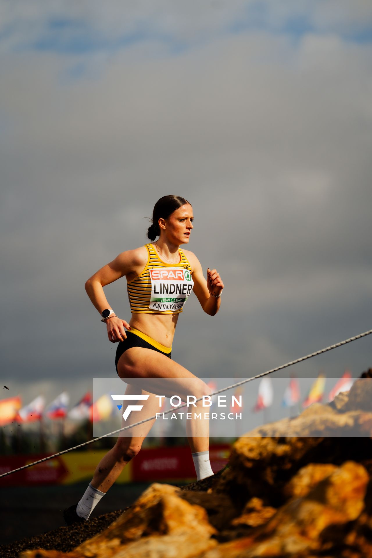 Jule Jutta Lindner (Germany) am 08.12.2024 bei den Crosslauf-Europameisterschaften in Antalya