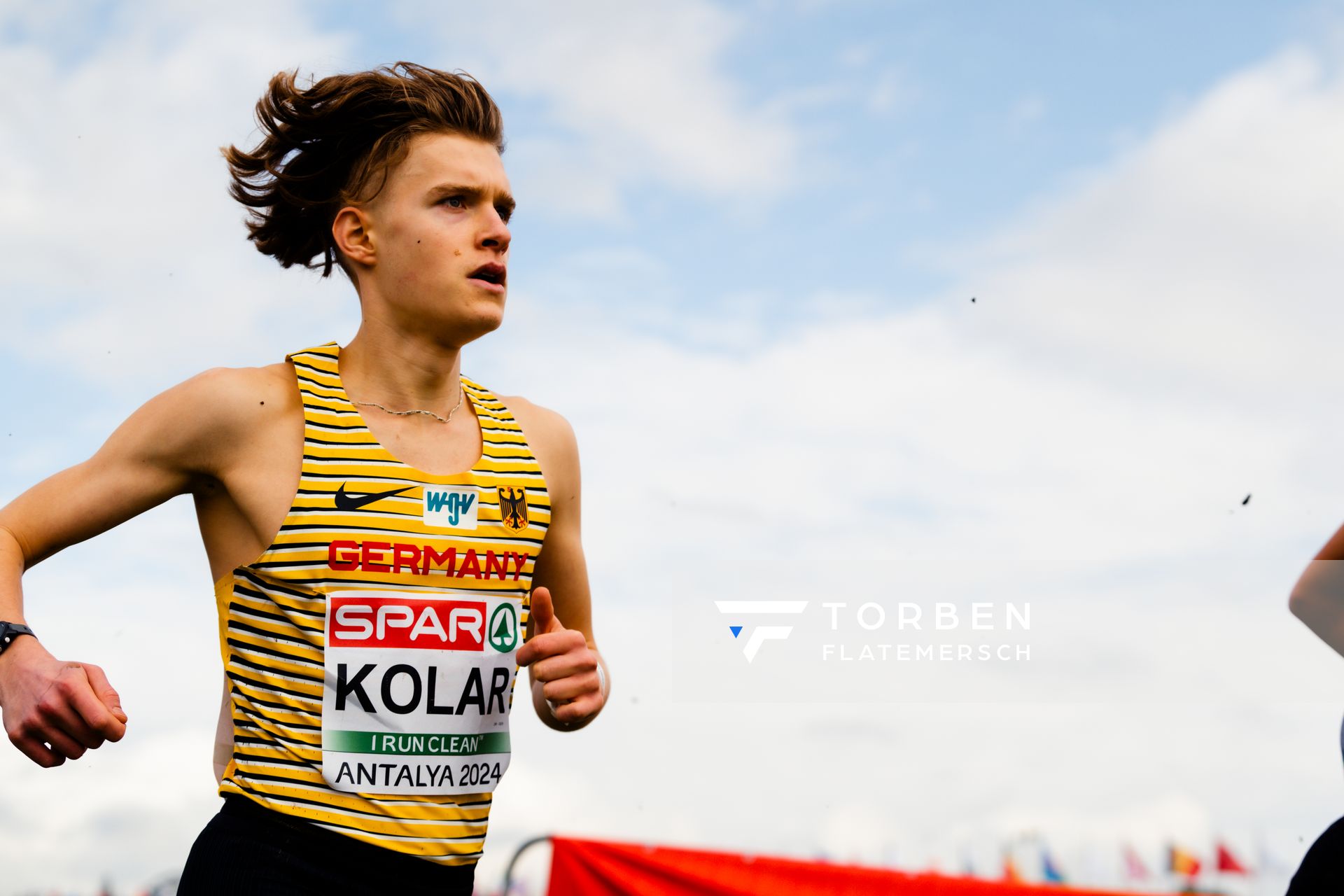 Elias Kolar (Germany) am 08.12.2024 bei den Crosslauf-Europameisterschaften in Antalya