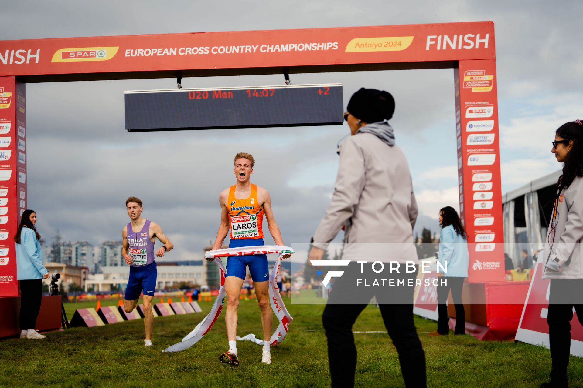 Niels Laros (Netherlands) am 08.12.2024 bei den Crosslauf-Europameisterschaften in Antalya