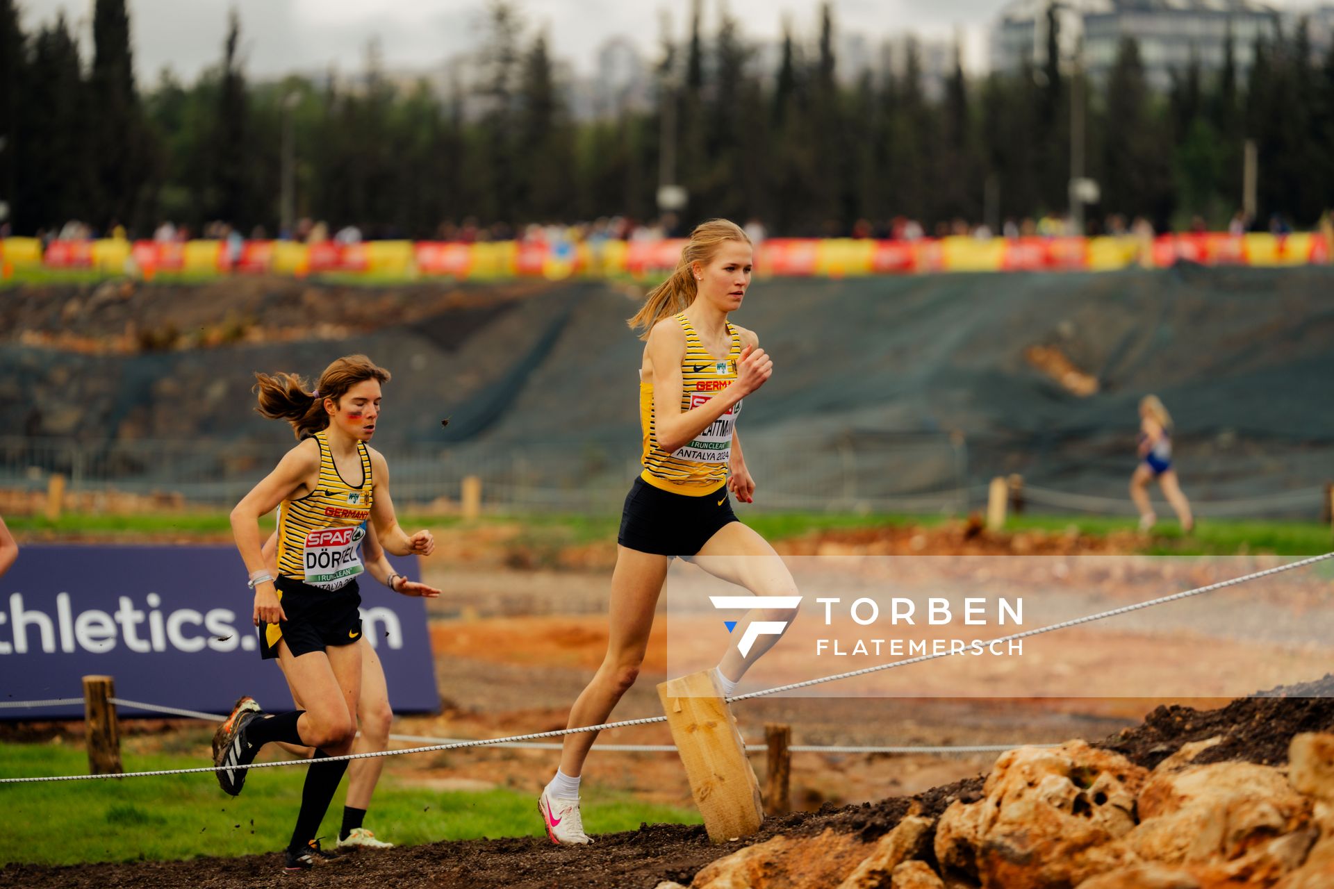 Pia Schlattmann (Germany) am 08.12.2024 bei den Crosslauf-Europameisterschaften in Antalya