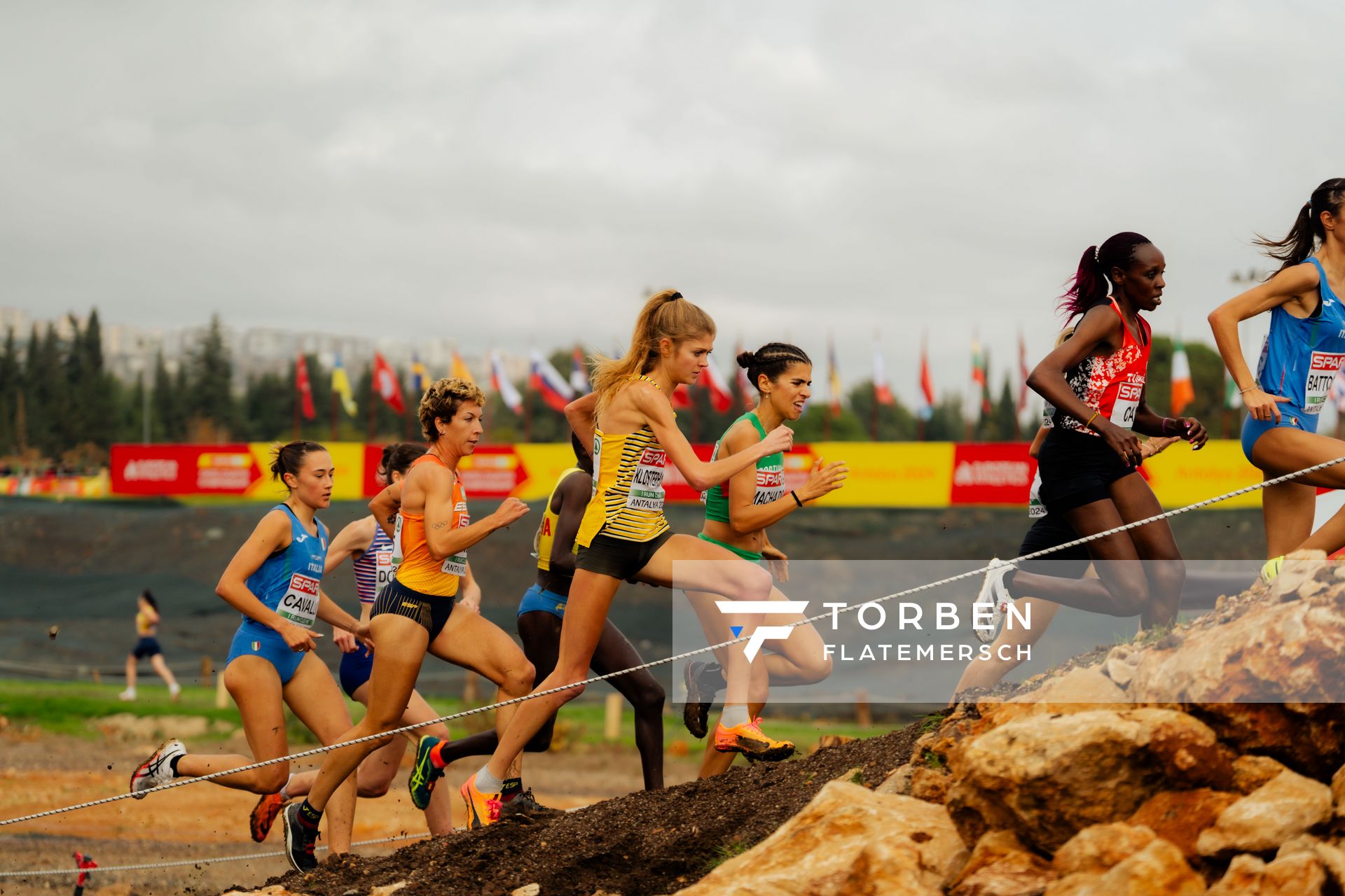 Konstanze Klosterhalfen (Germany) am 08.12.2024 bei den Crosslauf-Europameisterschaften in Antalya