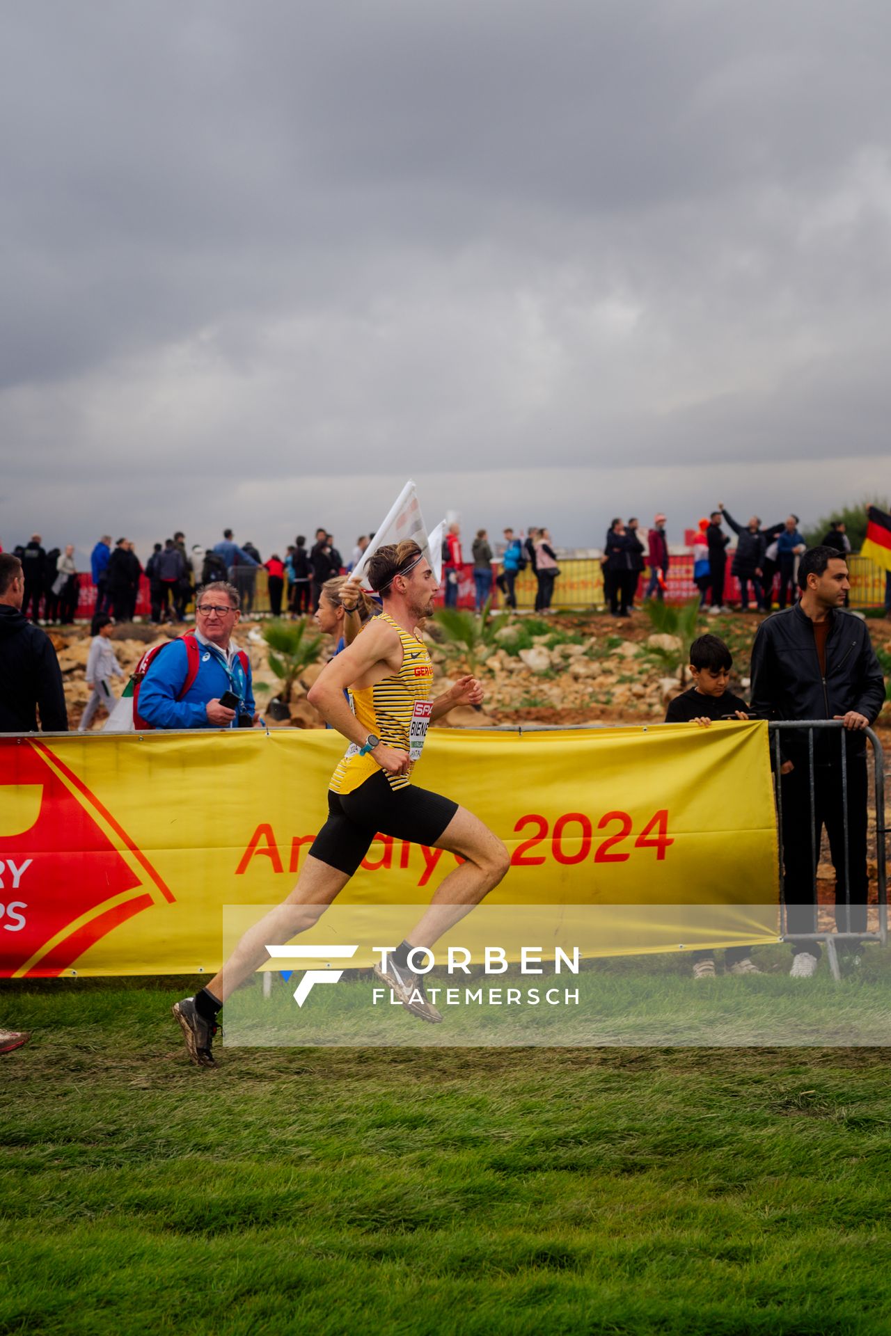 Davor Aaron Bienenfeld (Germany) am 08.12.2024 bei den Crosslauf-Europameisterschaften in Antalya