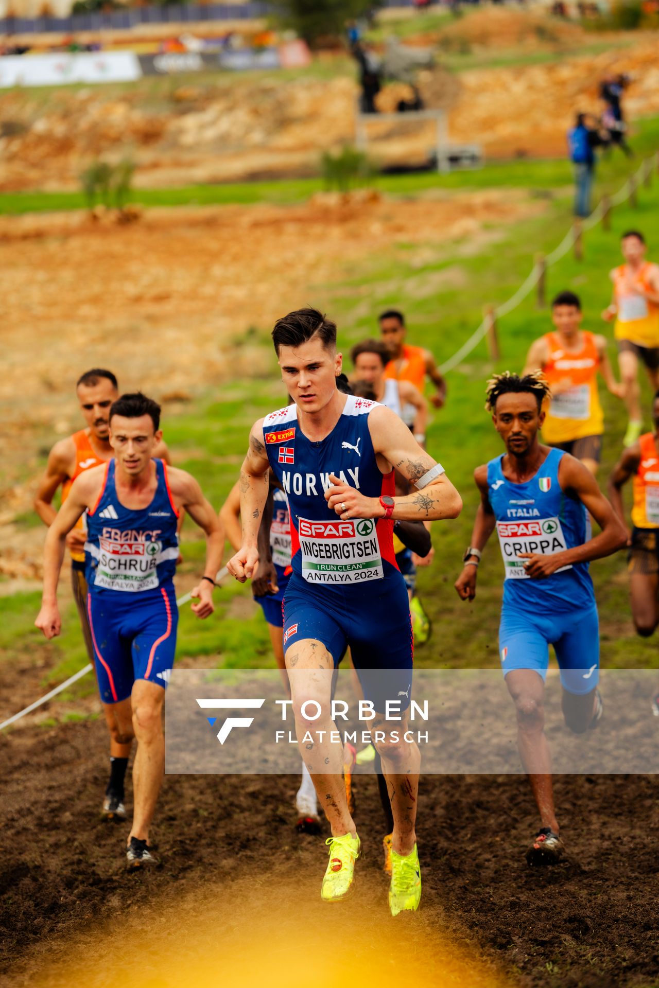 Jakob Ingebrigtsen (Norway) am 08.12.2024 bei den Crosslauf-Europameisterschaften in Antalya