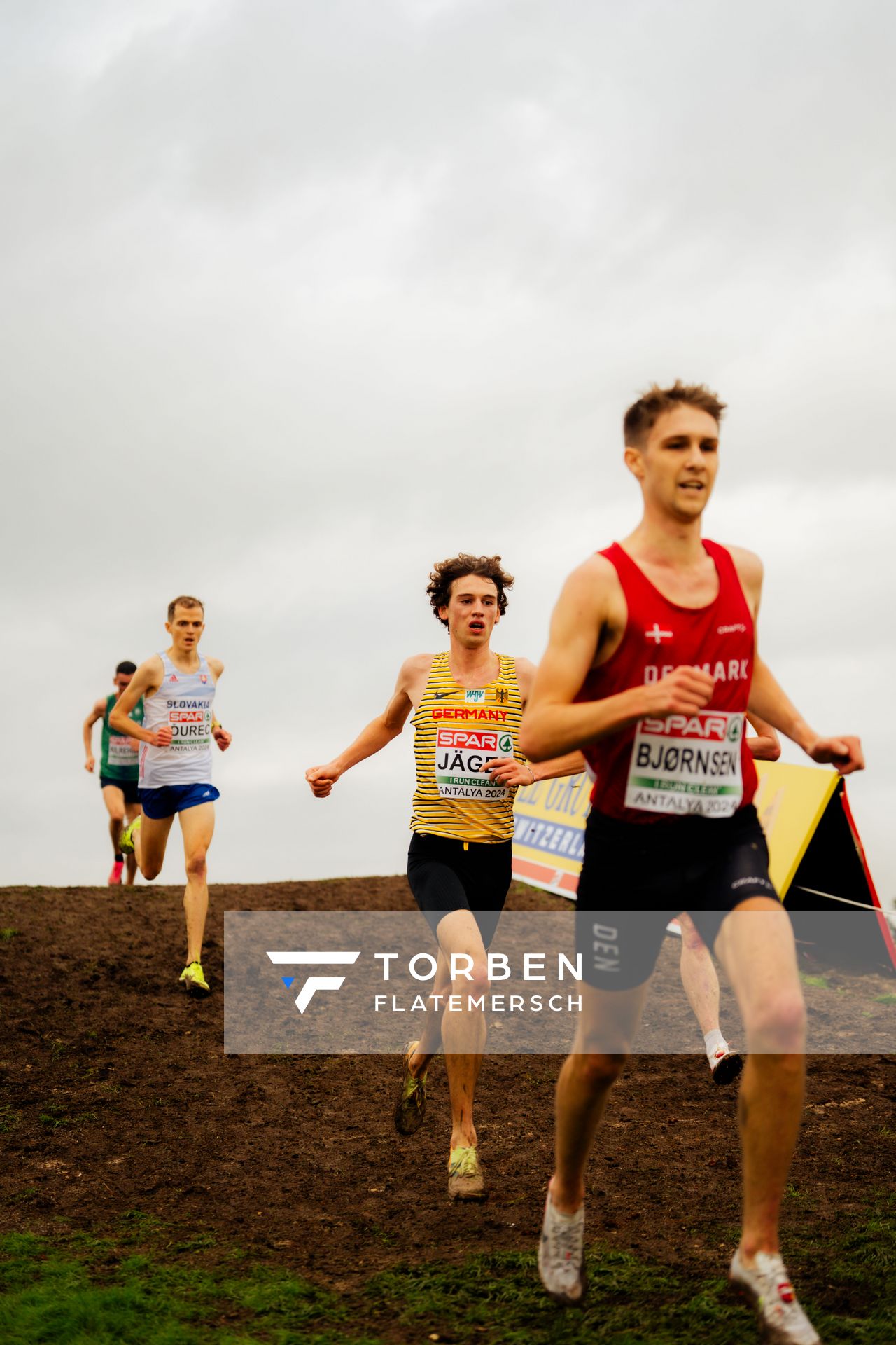 Nick Jäger (Germany) am 08.12.2024 bei den Crosslauf-Europameisterschaften in Antalya