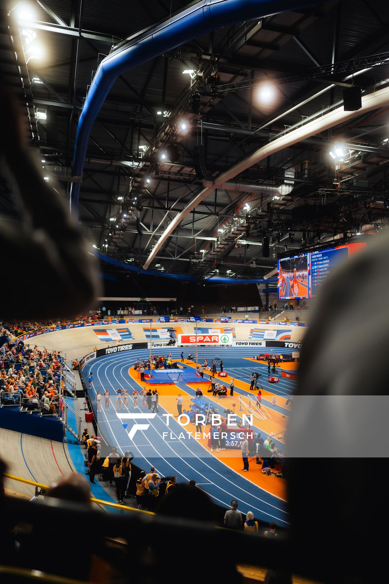 1500m Heats during the European Athletics Indoor Championships on 06/03/2025 at the Omnisport Arena in Apeldoorn