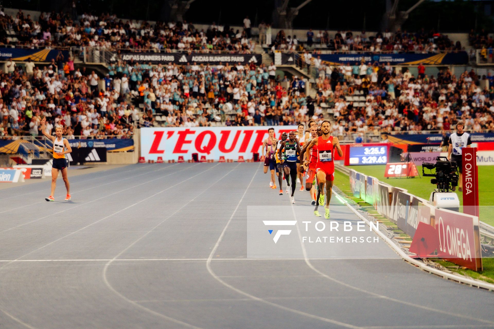 Azeddine Habz (France), Festus Lagat (Kenya) during the 1500m race at the Wanda Diamond League MEETING de Paris on 20/06/2025 in Paris