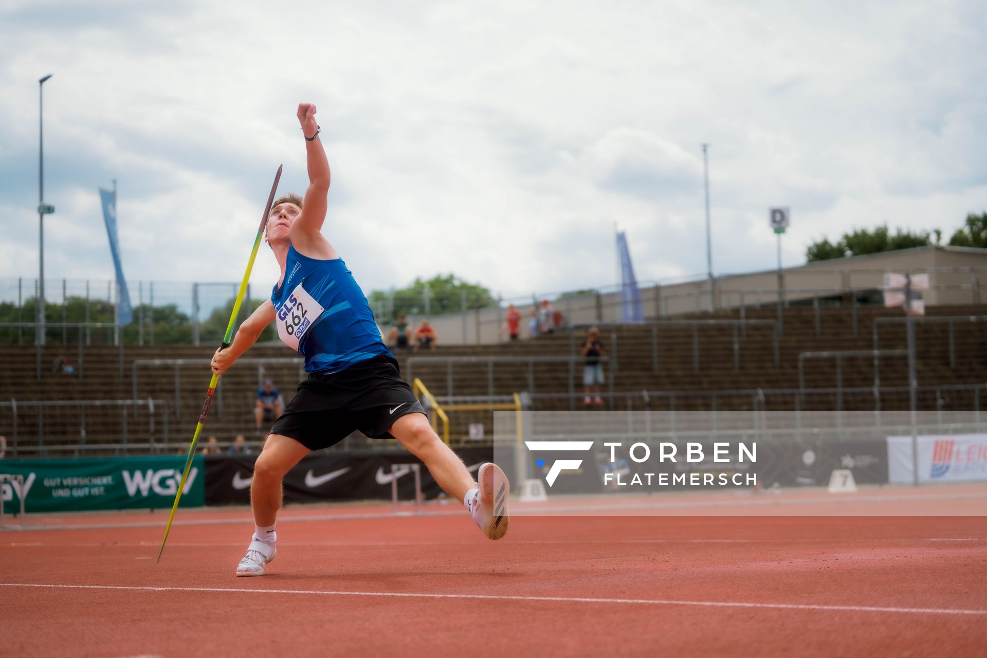 Aaron Funck (TV Jahn Walsrode) beim Speerwurfwaehrend der U16-/U23-DM am 06.07.2025 im Donaustadion in Ulm