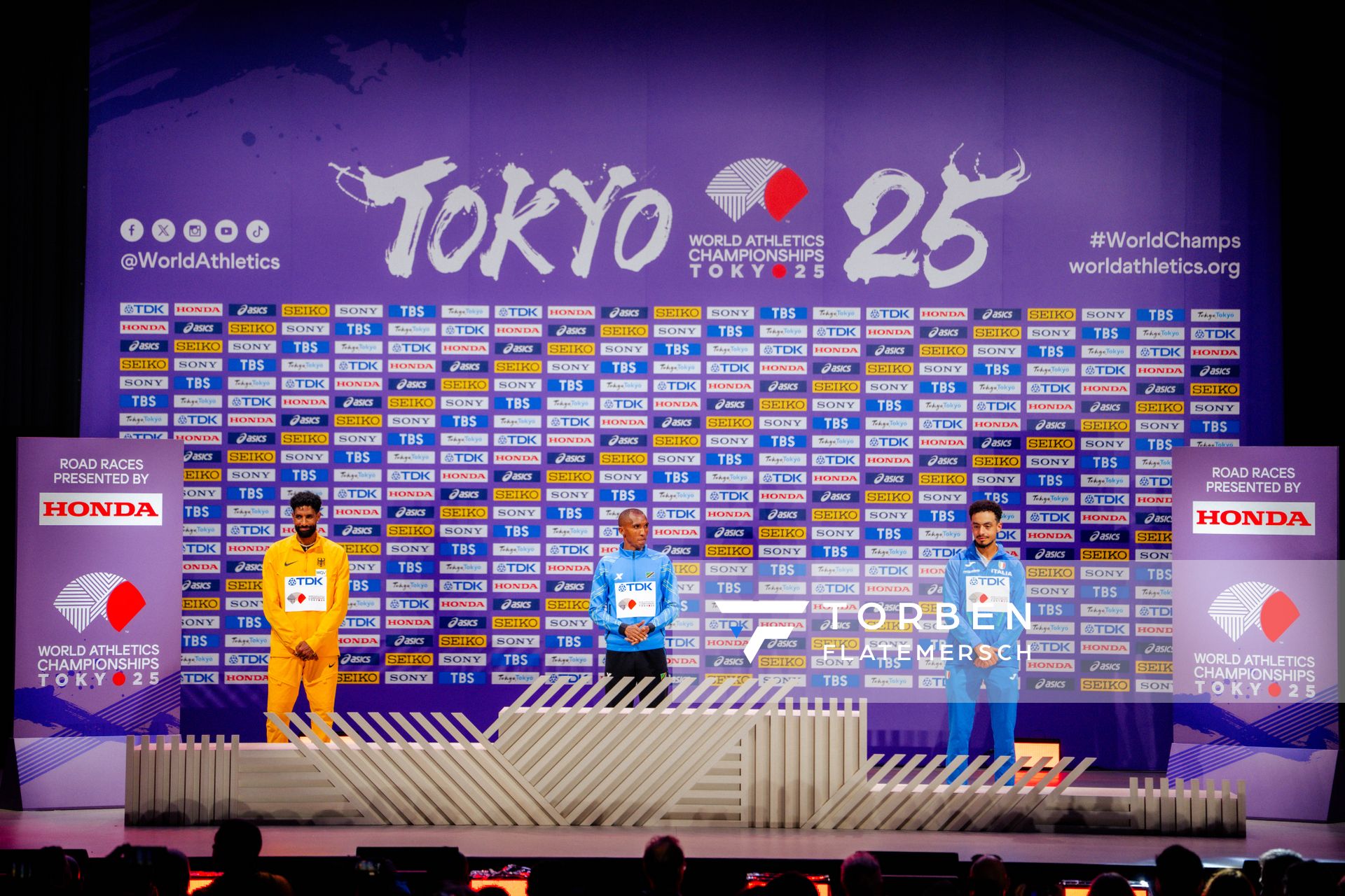Medal ceremony of Men’s Marathon during the World Athletics Championships with Amanal Petros (GER),
 Alphonce Felix Simbu (TAN) & Iliass Aouani (ITA) 15.09.2025 in Tokyo.
