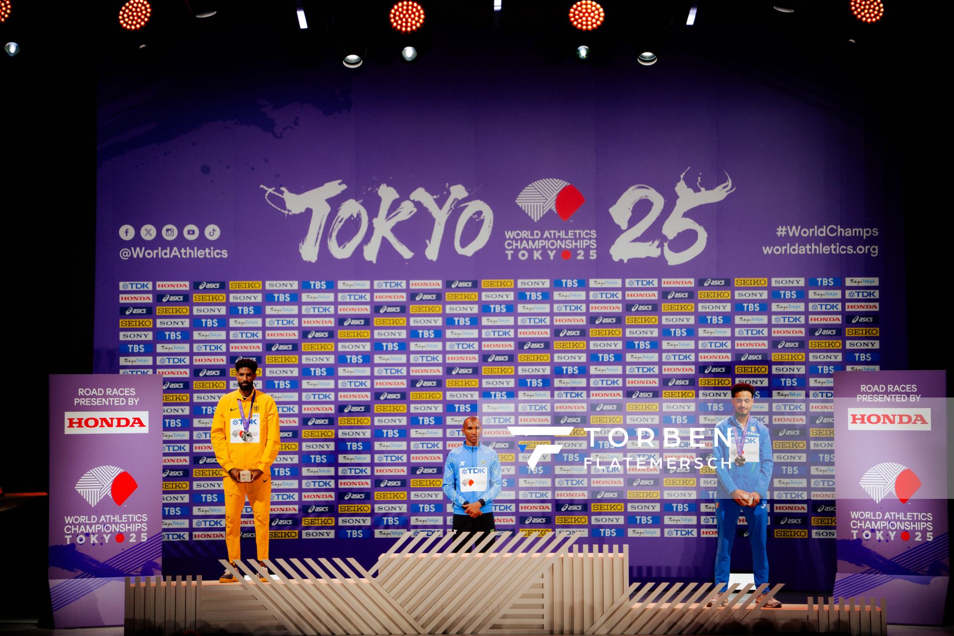 Medal ceremony of Men’s Marathon during the World Athletics Championships with Amanal Petros (GER),
 Alphonce Felix Simbu (TAN) & Iliass Aouani (ITA) 15.09.2025 in Tokyo.