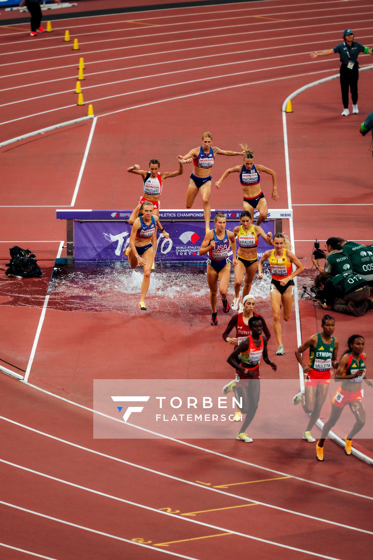 Gesa Felicitas Krause (GER), Lea Meyer (GER) during the World Athletics Championships on 17.09.2025 in Tokyo.
