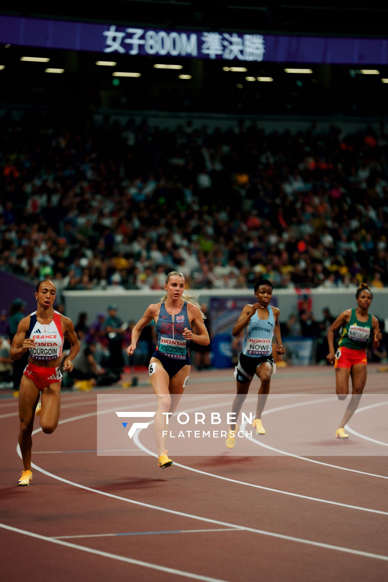 Anaïs Bourgoin (FRA), Keely Hodgkinson (GBR), Oratile Nowe (BOT), Worknesh Mesele (ETH) during the World Athletics Championships on 19.09.2025 in Tokyo.