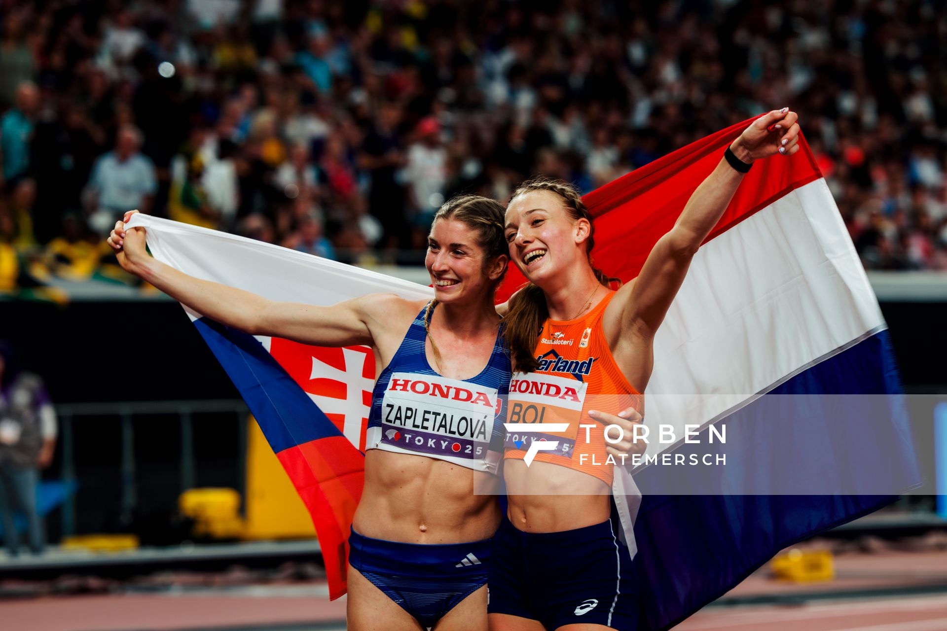 Emma Zapletalova (SVK), Femke Bol (NED) during the World Athletics Championships on 19.09.2025 in Tokyo.
