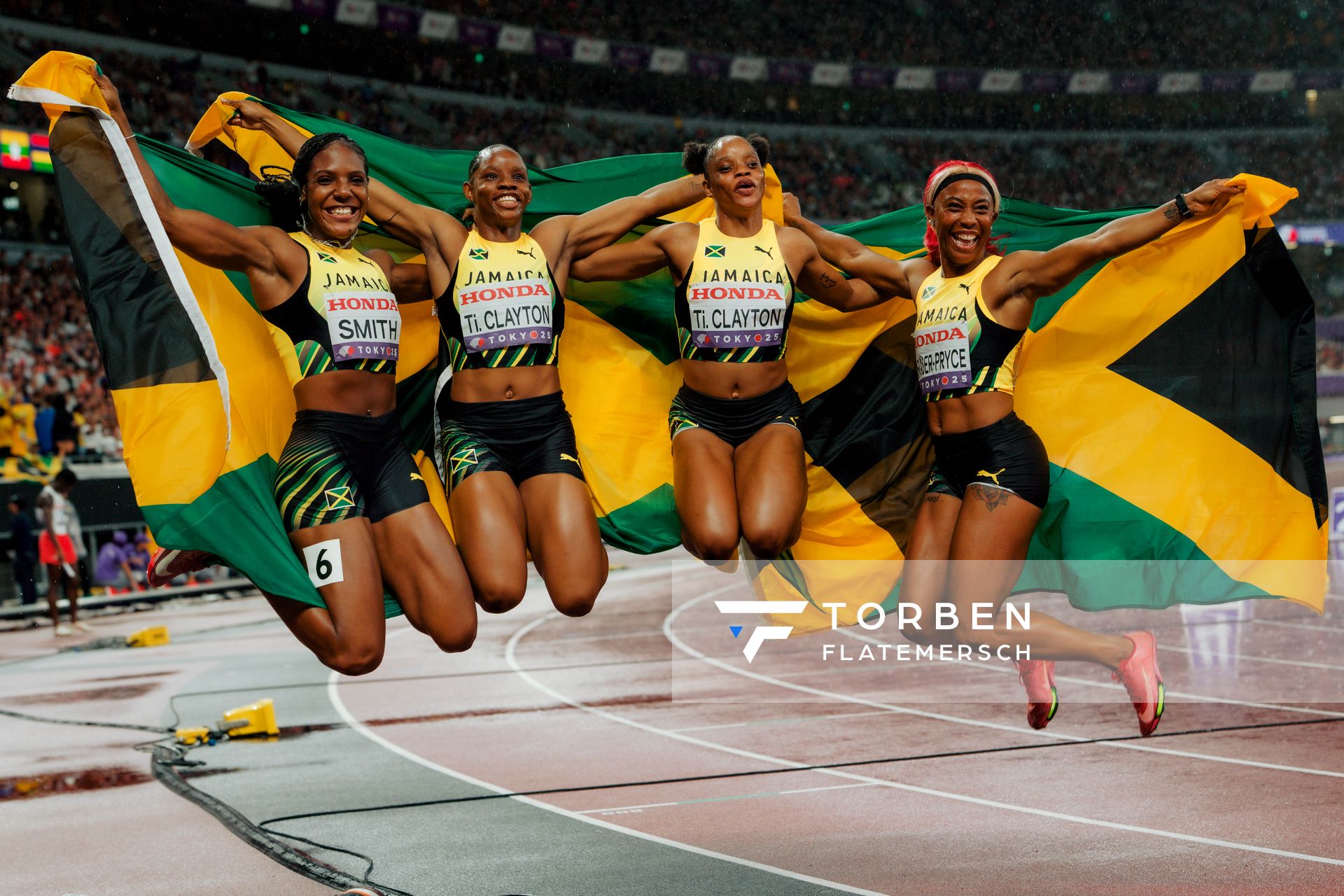 Jonielle Smith (JAM), Tia Clayton (JAM), Tina Clayton (JAM), Shelly Ann Fraser Pryce (JAM) during the World Athletics Championships on 21.09.2025 in Tokyo.