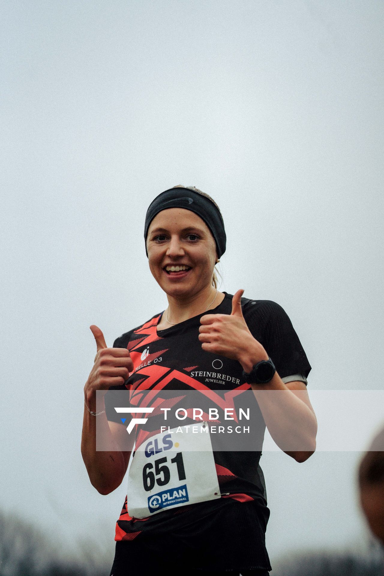 Ann-Christin Opitz (SC Melle 03) im Lauf L09 - Frauen, U23 Langstrecke bei den Deutschen Meisterschaften im Crosslauf auf dem Sportgelände Bürgerpark Nord am 30.11.2025 in Darmstadt