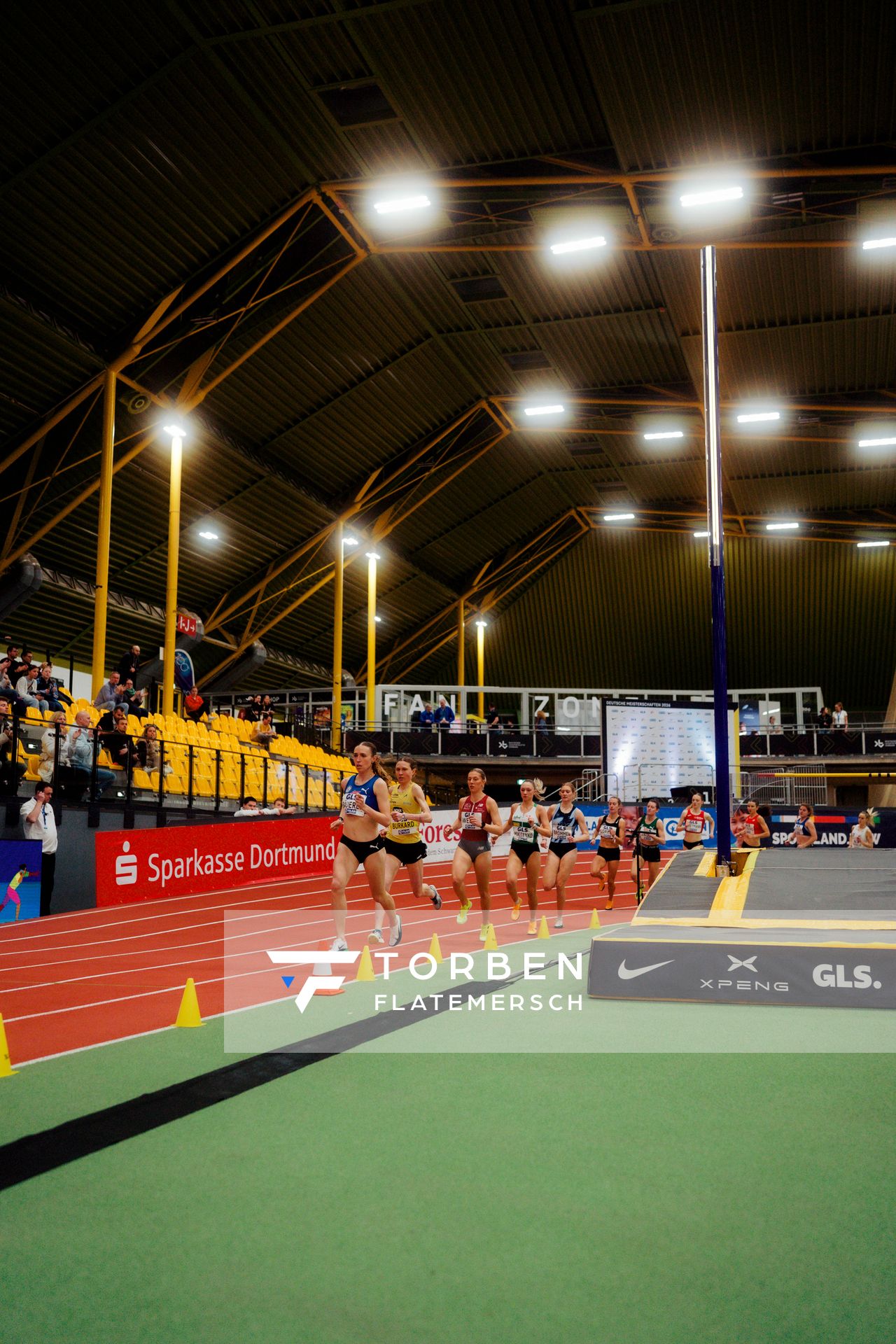 3000m der Frauen am 27.02.2026 bei den Deutschen Hallen Meisterschaften in der Helmut-Körnig-Halle in Dortmund