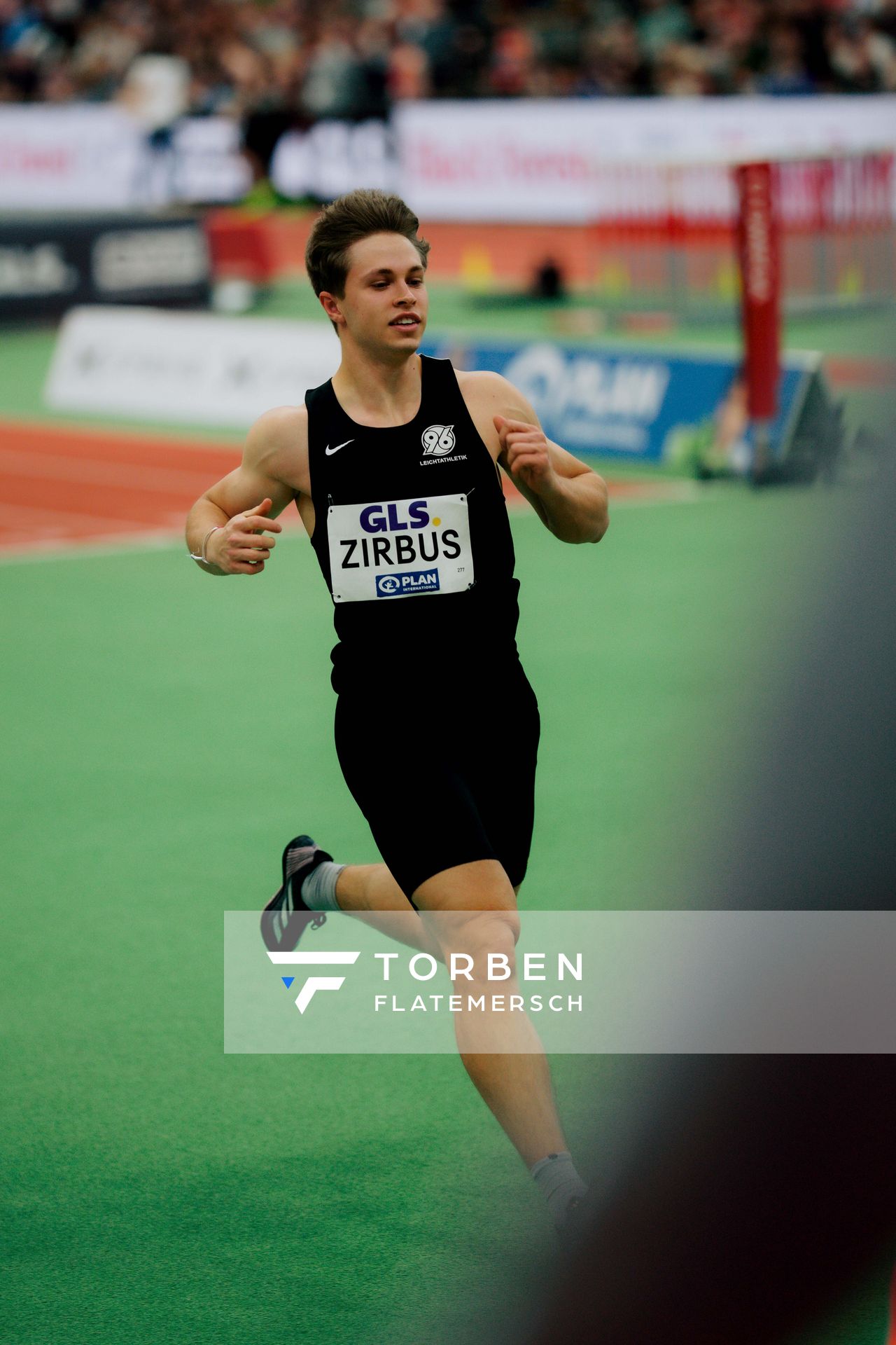 Milian Zirbus (Hannover 96) am 28.02.2026 bei den Deutschen Hallen Meisterschaften in der Helmut-Körnig-Halle in Dortmund