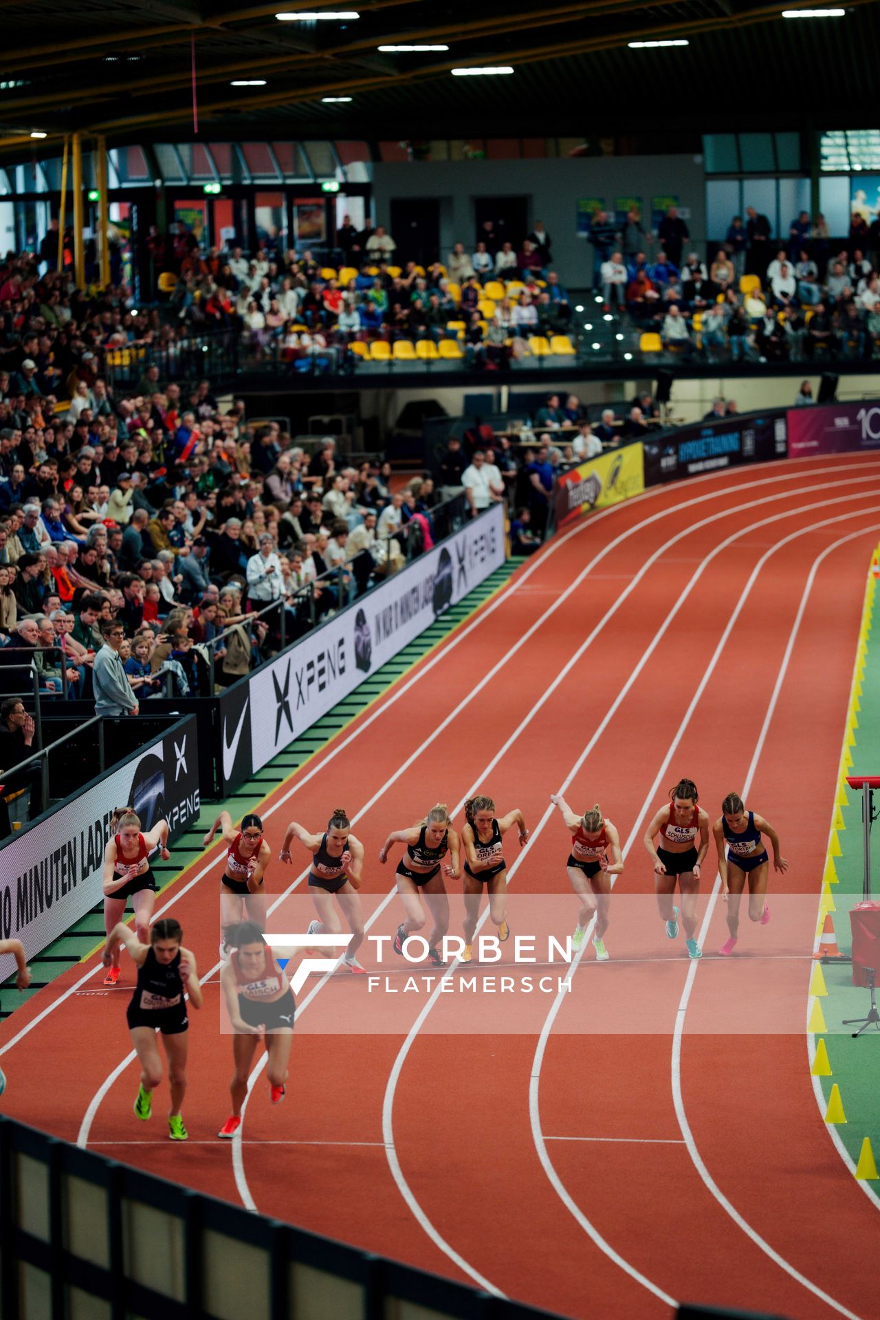 Marie Pröpsting (VfL Eintracht Hannover), Anna Malena Wolff López (Braunschweiger Laufclub), Majtie Kolberg ( LG Kreis Ahrweiler), Leandra Lorenz (Berlin Track Club) am 01.03.2026 bei den Deutschen Hallen Meisterschaften in der Helmut-Körnig-Halle in Dortmund