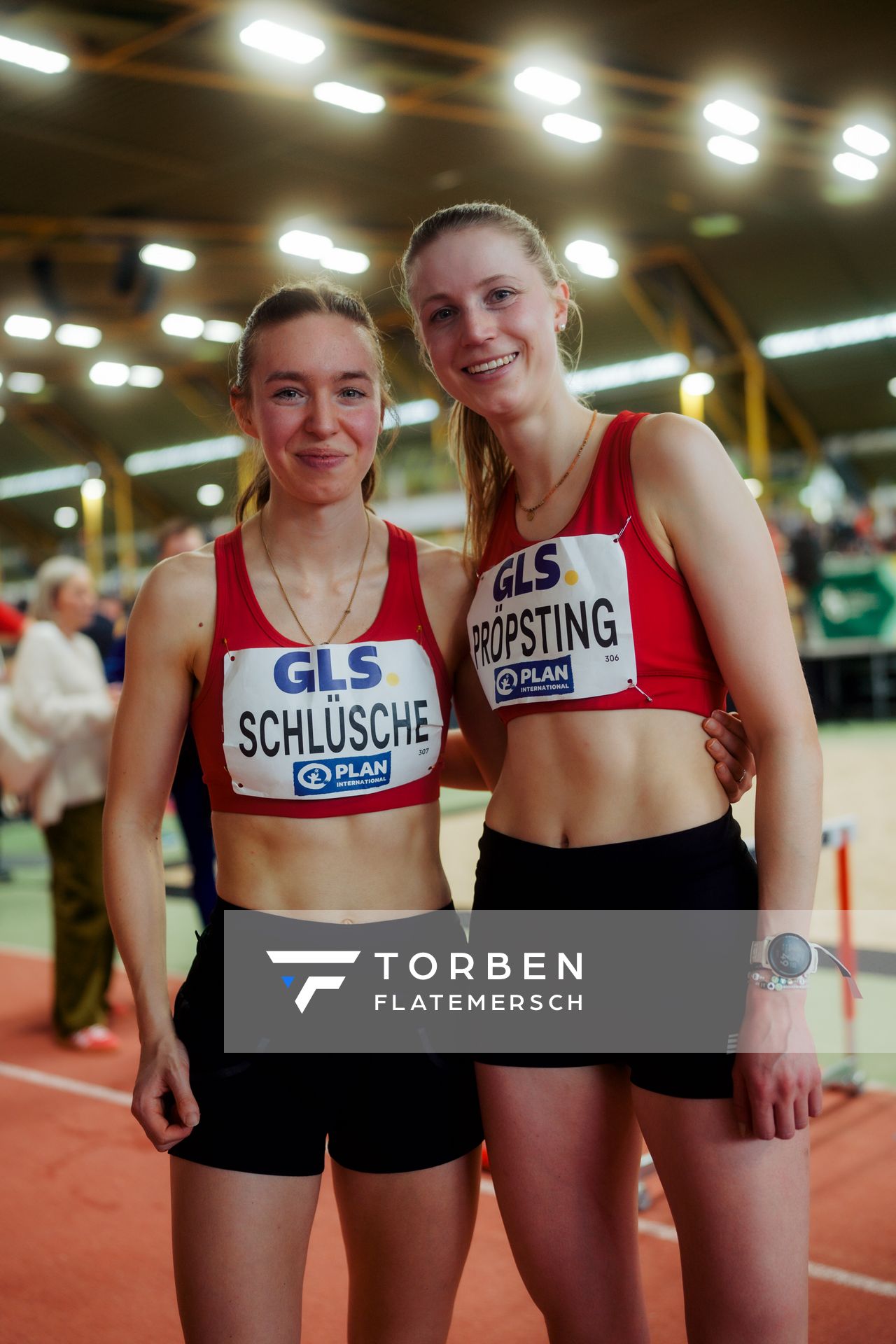 Jana Schlüsche (VfL Eintracht Hannover), Marie Pröpsting (VfL Eintracht Hannover) am 01.03.2026 bei den Deutschen Hallen Meisterschaften in der Helmut-Körnig-Halle in Dortmund