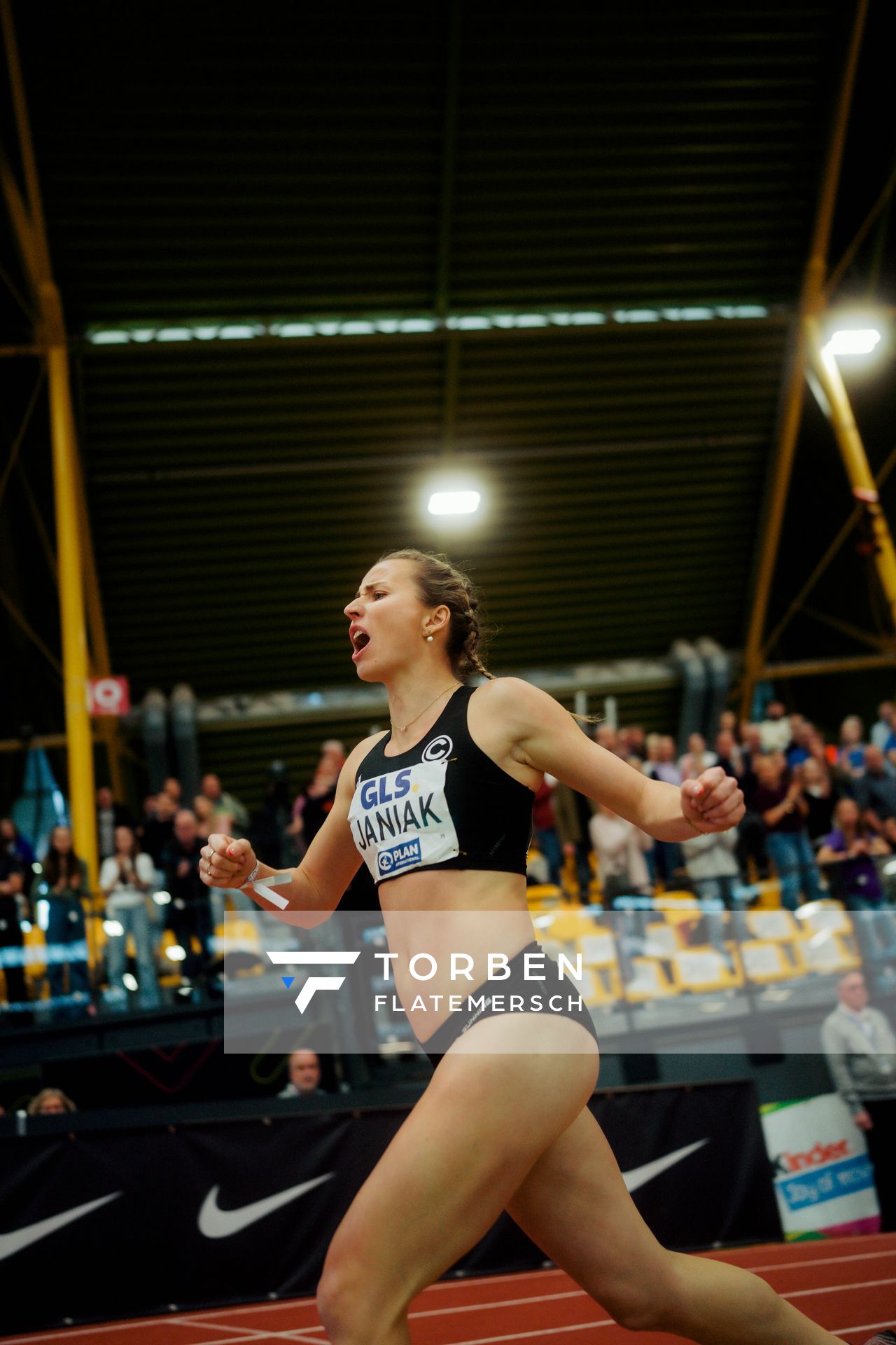 Michelle Janiak (SCC Berlin) am 01.03.2026 bei den Deutschen Hallen Meisterschaften in der Helmut-Körnig-Halle in Dortmund