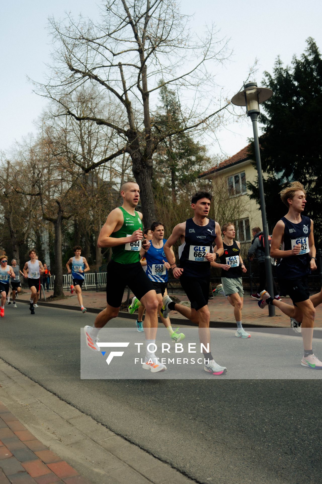 Steffen Hannich (VfL Wolfsburg), Peter Boysen (TSV Bienenbüttel) am 08.03.2026 bei den Deutschen Meisterschaften 10 km Straße in Uelzen