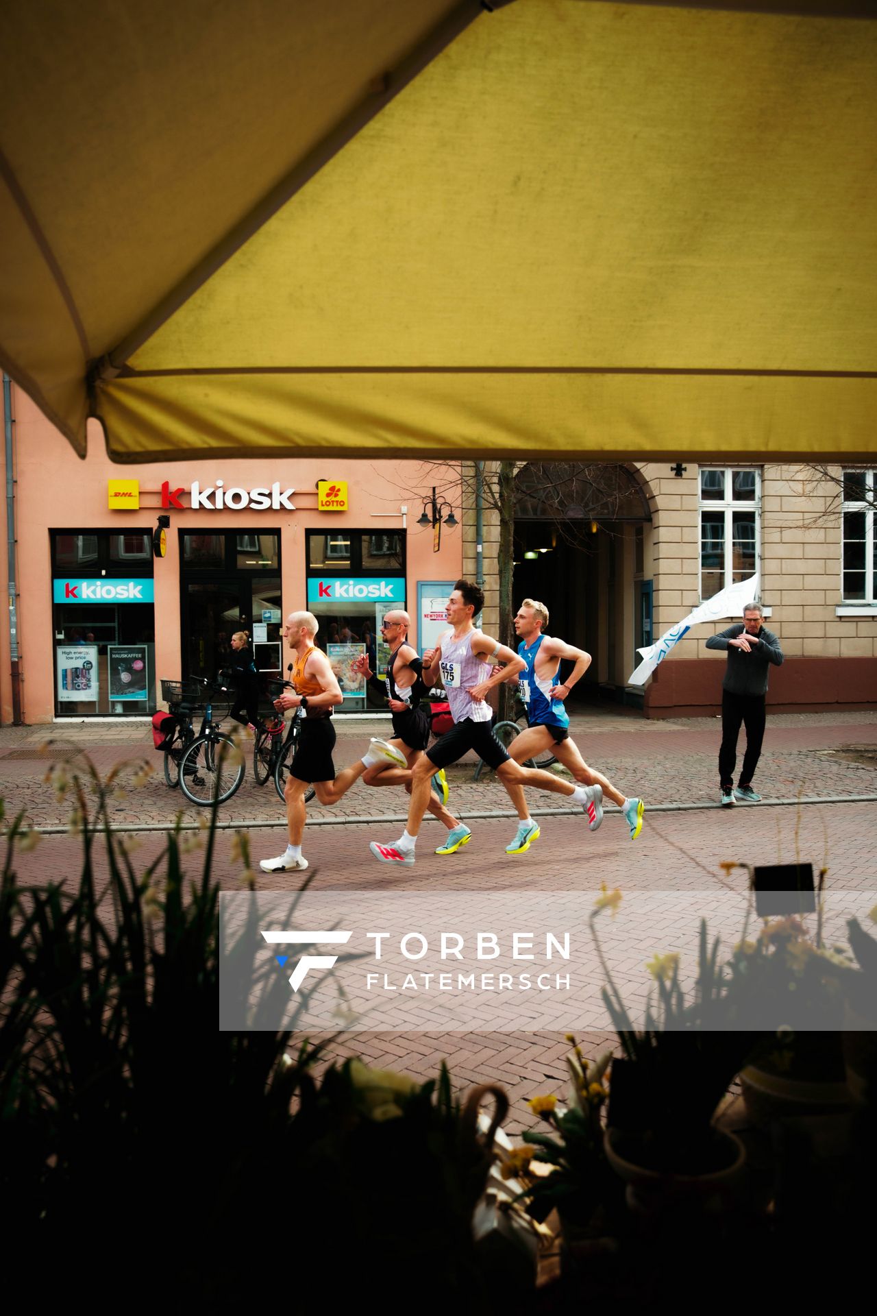 Florian Bremm (Franconia Athletics), Hendrik Pfeiffer (Düsseldorf Athletics), Johannes Motschmann (SCC Berlin), Nils Voigt (TV Wattenscheid 01) am 08.03.2026 bei den Deutschen Meisterschaften 10 km Straße in Uelzen