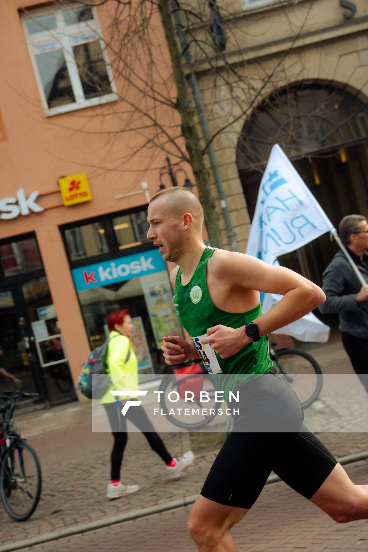 Steffen Hannich (VfL Wolfsburg) am 08.03.2026 bei den Deutschen Meisterschaften 10 km Straße in Uelzen