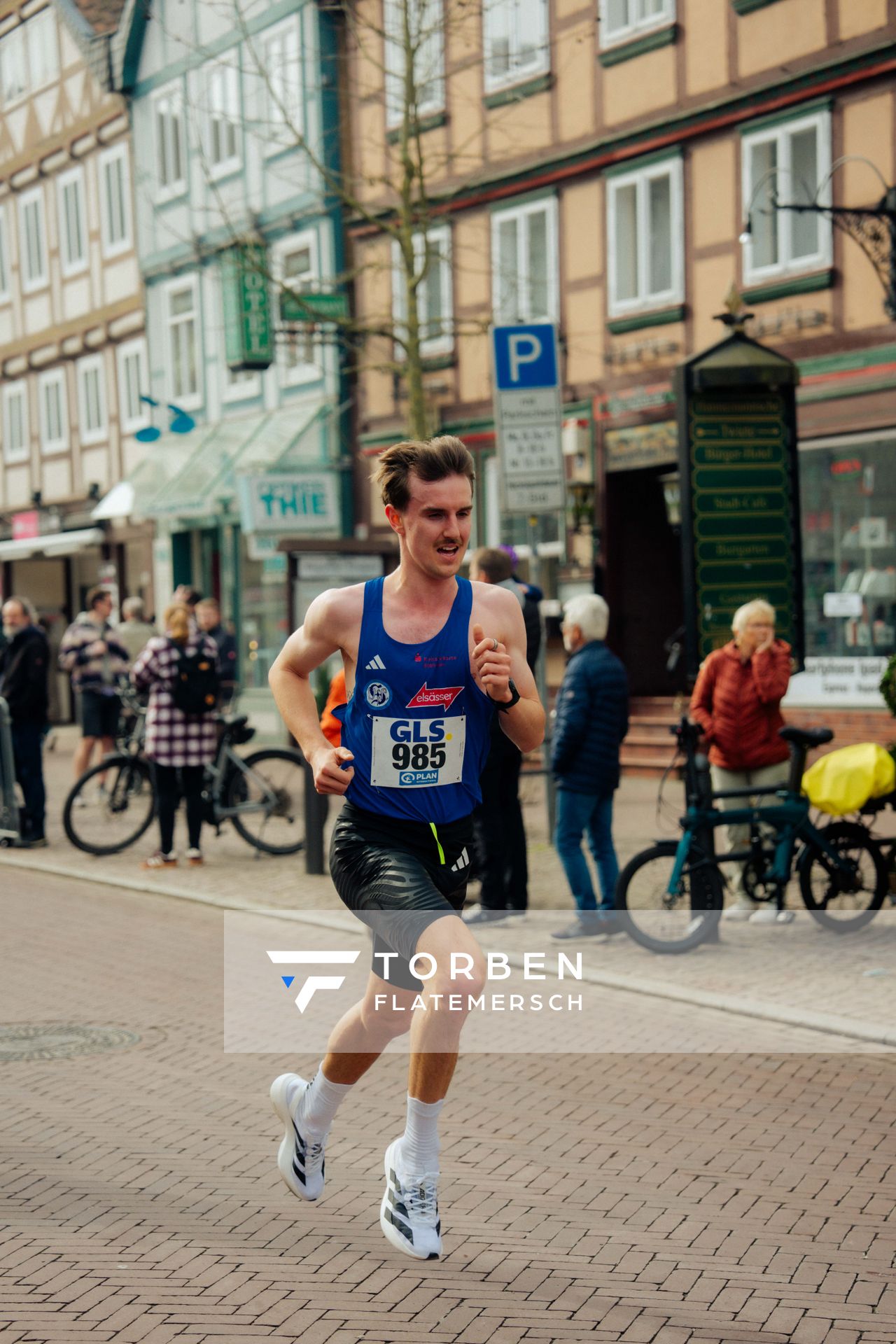 Velten Schneider (VfL Sindelfingen) am 08.03.2026 bei den Deutschen Meisterschaften 10 km Straße in Uelzen