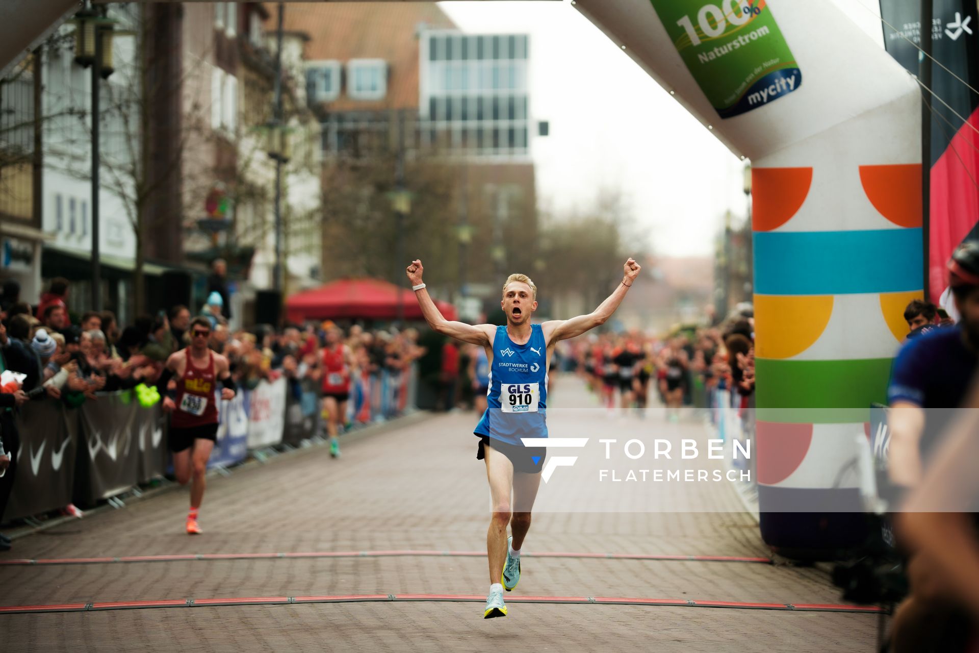 Nils Voigt (TV Wattenscheid 01) am 08.03.2026 bei den Deutschen Meisterschaften 10 km Straße in Uelzen