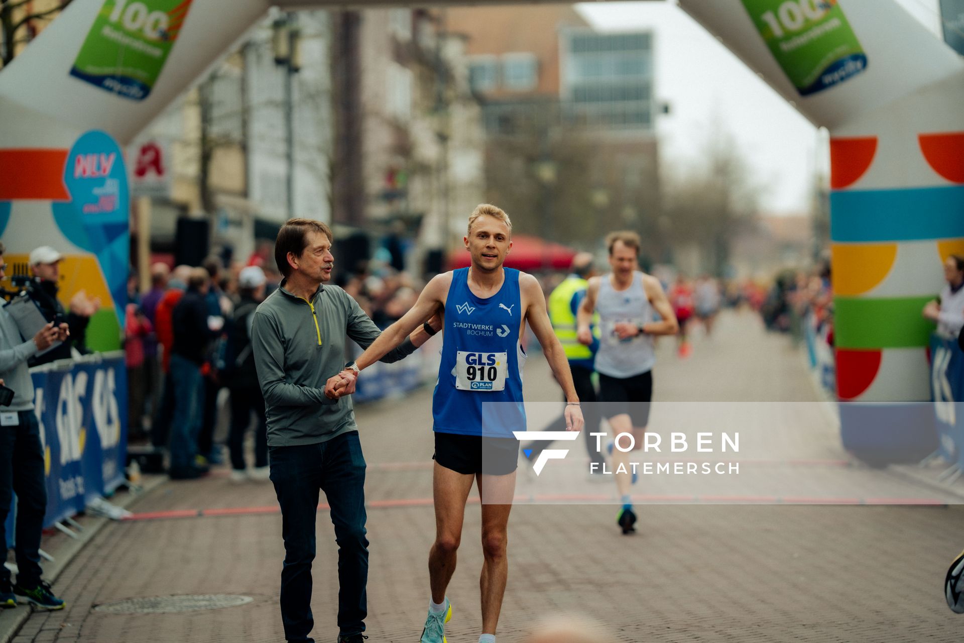 Nils Voigt (TV Wattenscheid 01) am 08.03.2026 bei den Deutschen Meisterschaften 10 km Straße in Uelzen