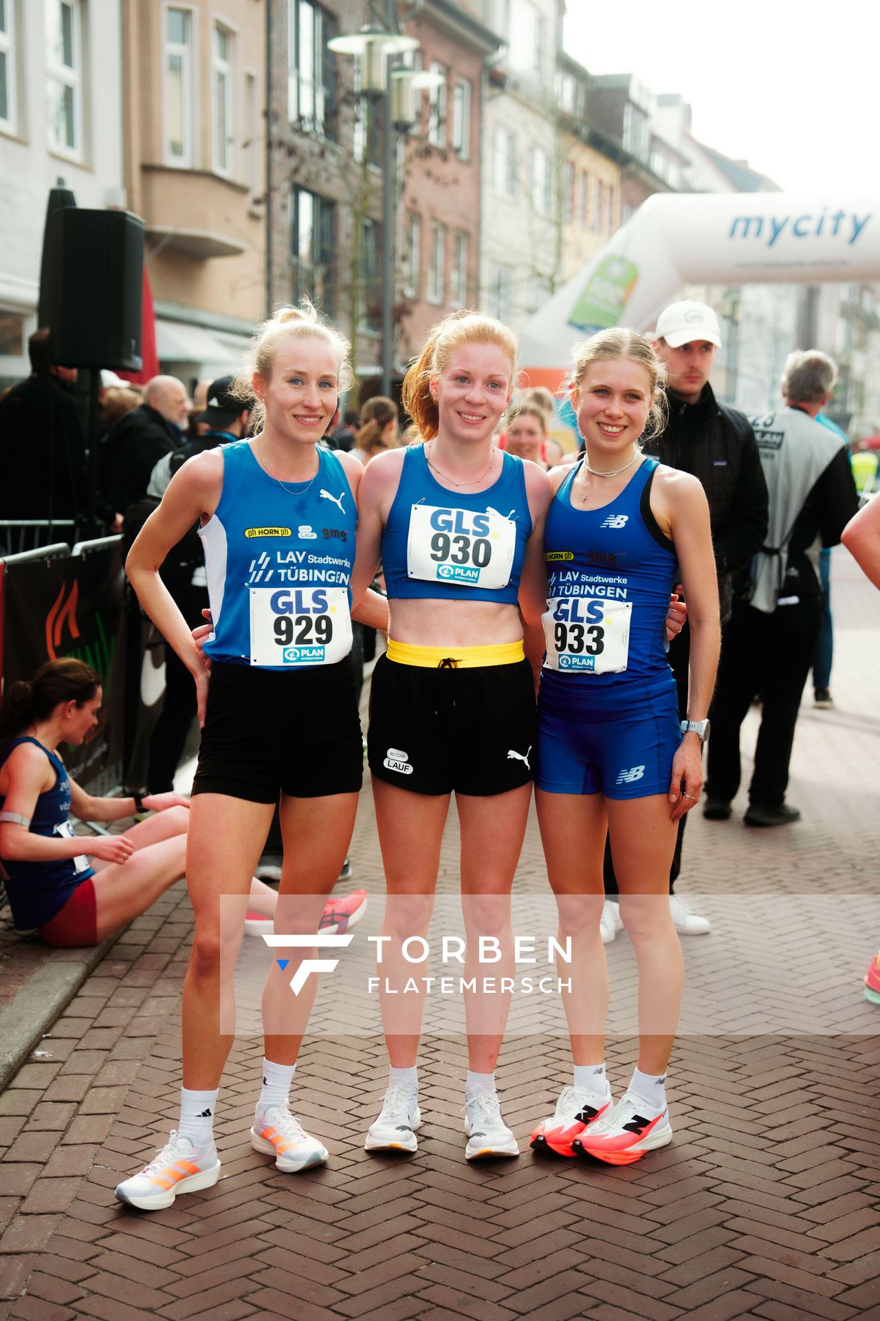Antonia Schiel (LAV Stadtwerke Tübingen), Eva Dieterich (LAV Stadtwerke Tübingen), Lisa Merkel (LAV Stadtwerke Tübingen) am 08.03.2026 bei den Deutschen Meisterschaften 10 km Straße in Uelzen