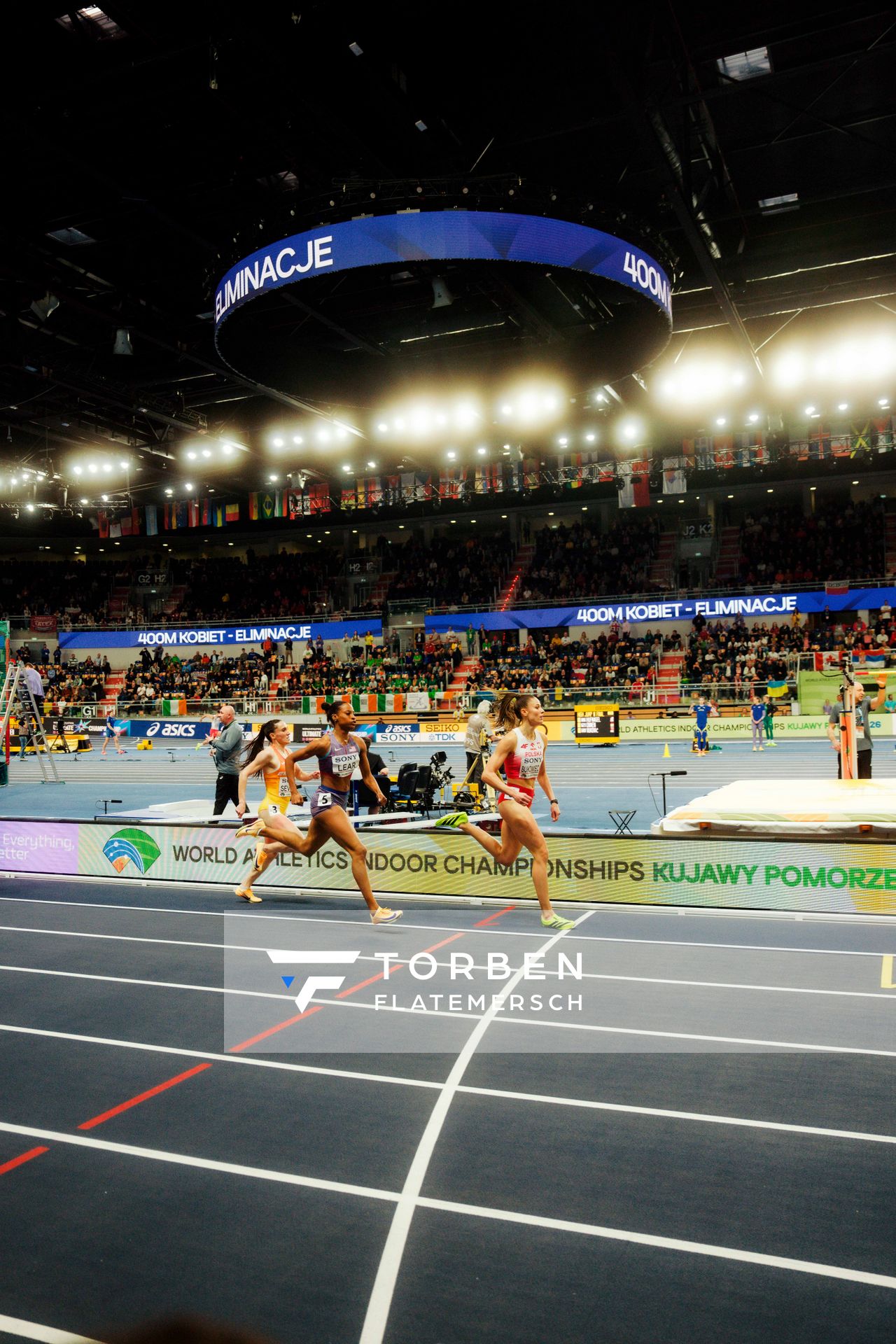 Bailey Lear (United States), Paula Sevilla (Spain), Natalia Bukowiecka (Poland) on 20.03.2026 at the World Athletics Indoor Championships 2026 in Torun
