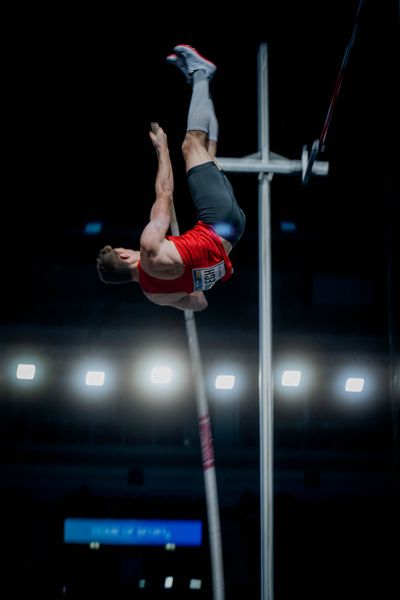 Torben Blech (TSV Bayer 04 Leverkusen) beim Stabhochsprung am 20.02.2022 beim ISTAF in Duesseldorf