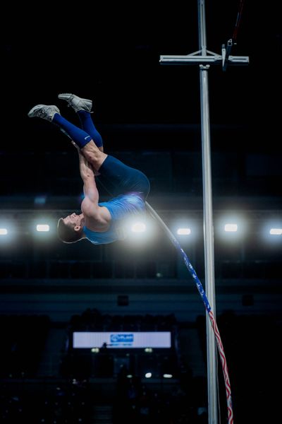 Matt Ludwig (USA) beim Stabhochsprung am 20.02.2022 beim ISTAF in Duesseldorf