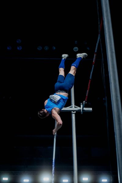 Matt Ludwig (USA) beim Stabhochsprung am 20.02.2022 beim ISTAF in Duesseldorf