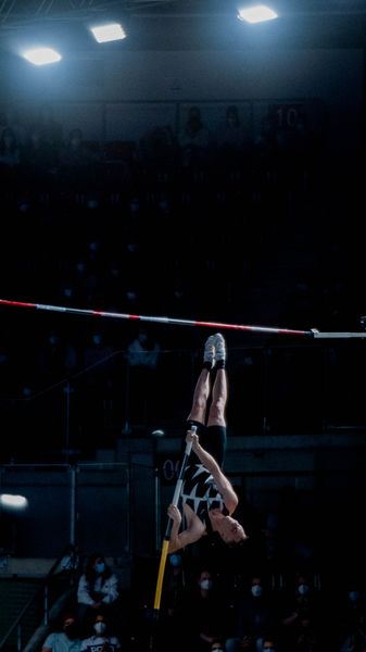 Sam Kendricks (USA) beim Stabhochsprung am 20.02.2022 beim ISTAF in Duesseldorf