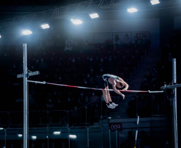 Sam Kendricks (USA) beim Stabhochsprung am 20.02.2022 beim ISTAF in Duesseldorf