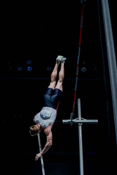 Piotr Lisek (POL) beim Stabhochsprung am 20.02.2022 beim ISTAF in Duesseldorf