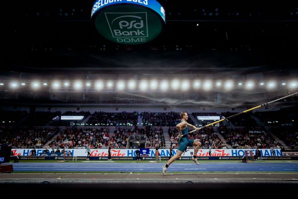 Sam Kendricks (USA) im Stabhochsprung am 29.01.2023 beim ISTAF Indoor im PSD Bank Dome in Duesseldorf