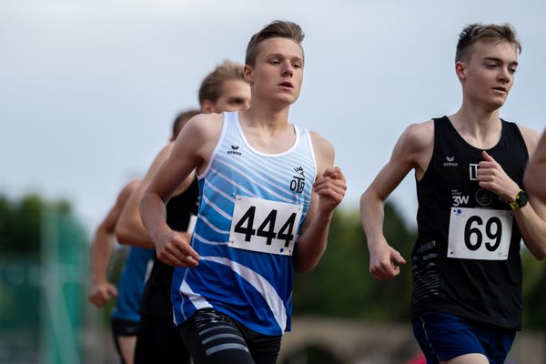 Jonas Kulgemeyer (OTB Osnabrueck) ueber 3000m am 11.07.2020 waehrend dem Backontrack-Meeting in Dortmund