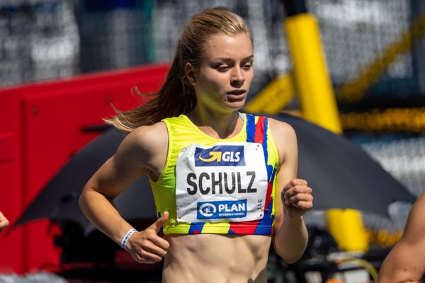 Christine Johanna Schulz (SC Roennau 74) ueber 1500m am 08.08.2020 waehrend den deutschen Leichtathletik-Meisterschaften 2020 im Eintracht-Stadion in Braunschweig