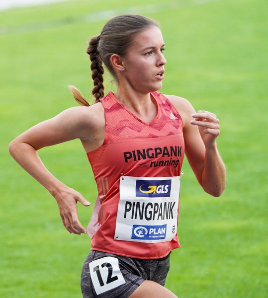 Svenja Pingpank (Hannover Athletics) ueber 5000m am 09.08.2020 waehrend den deutschen Leichtathletik-Meisterschaften 2020 im Eintracht-Stadion in Braunschweig an Tag 2 (Nachmittags-Session)