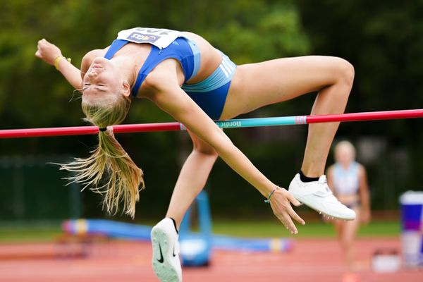 Lara Siemer (Rukeli Trollmann e. V.) im Hochsprung ;Deutsche Leichtathletik-Mehrkampfmeisterschaften (Tag 1) am 22.08.2020 in Vaterstetten (Bayern)