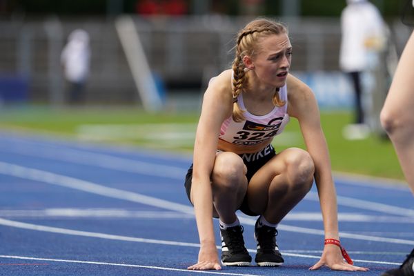 Nele Heymann (TuS Haren) nach dem 1500m Vorlauf am 04.09.2020 waehrend den deutschen Leichtathletik-Jugendmeisterschaften im Frankenstadion in Heilbronn (Tag1)