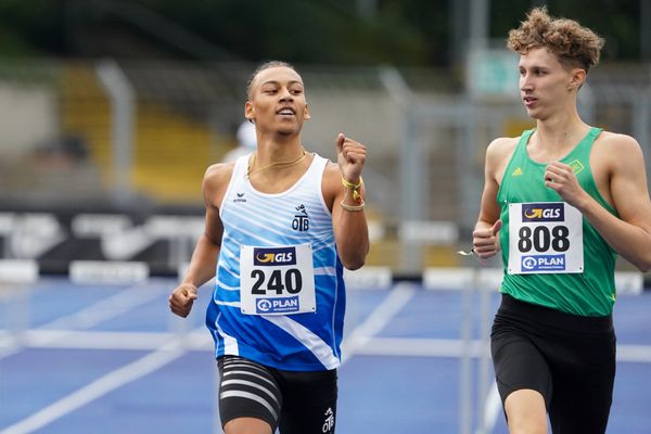 Jordan Gordon (OTB Osnabrueck) und Tom Unverricht (TuS Bothfeld) ueber 400m Huerden am 05.09.2020 waehrend den deutschen Leichtathletik-Jugendmeisterschaften im Frankenstadion in Heilbronn (Tag2)