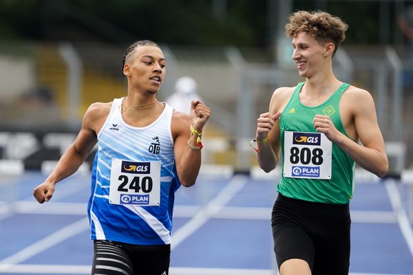 Jordan Gordon (OTB Osnabrueck) und Tom Unverricht (TuS Bothfeld) ueber 400m Huerden am 05.09.2020 waehrend den deutschen Leichtathletik-Jugendmeisterschaften im Frankenstadion in Heilbronn (Tag2)