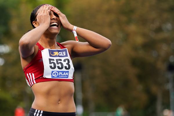 Laura Raquel Mueller (Unterlaender LG) am 06.09.2020 waehrend den deutschen Leichtathletik-Jugendmeisterschaften im Frankenstadion in Heilbronn (Tag 3)