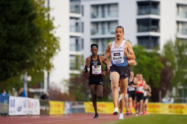 Simon Boch (LG TELIS FINANZ Regensburg) am 01.05.2021 waehrend der Deutschen Meisterschaften Langstrecke im Otto-Schott-Sportzentrum in Mainz