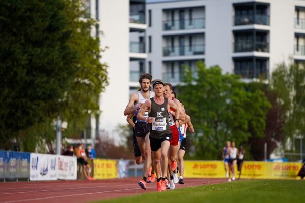 Alexander Hirschhaeuser (ASC 1990 Breidenbach) am 01.05.2021 waehrend der Deutschen Meisterschaften Langstrecke im Otto-Schott-Sportzentrum in Mainz